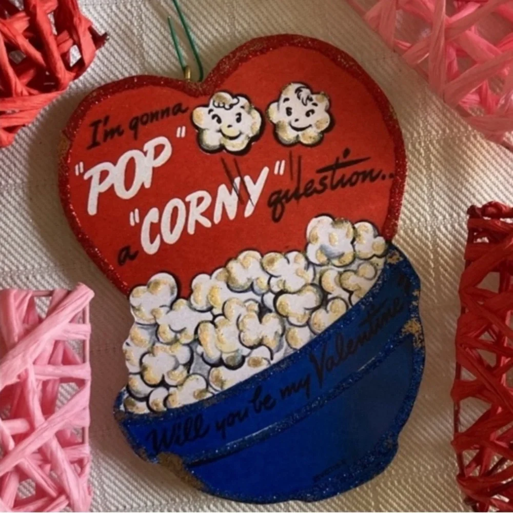 Handmade retro wooden Valentine’s Day ornament decorations x7